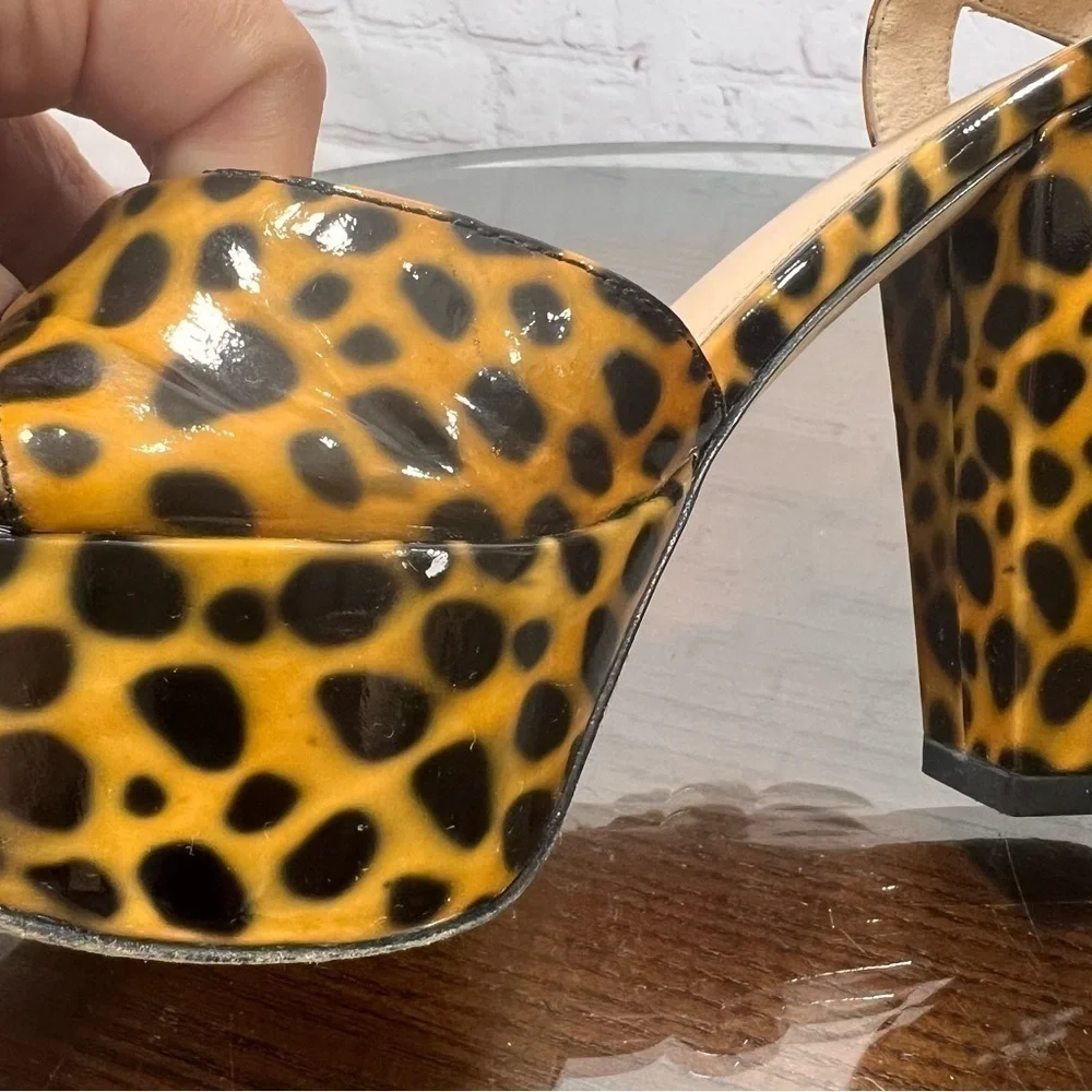 VIA SPIGA leopard print patent leather platform ankle wrap sandals size 7.5 GUC